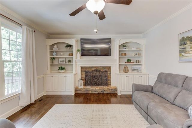 818 Oak Ridge Terrace, Loganville, GA 30052
