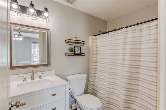 818 Oak Ridge Terrace, Loganville, GA 30052
