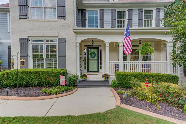 818 Oak Ridge Terrace, Loganville, GA 30052