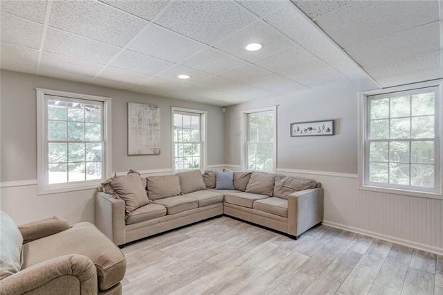 818 Oak Ridge Terrace, Loganville, GA 30052