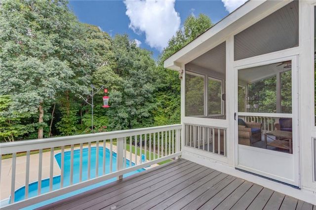 818 Oak Ridge Terrace, Loganville, GA 30052