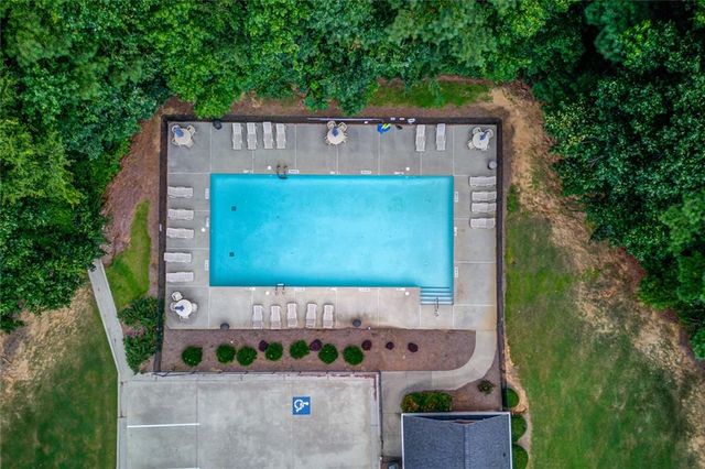 818 Oak Ridge Terrace, Loganville, GA 30052