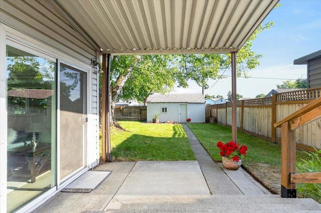 904 E Joseph Ave, Spokane, WA 99208