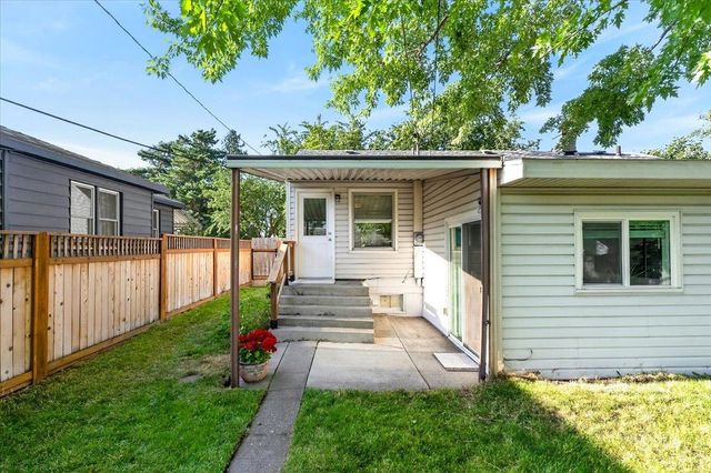 904 E Joseph Ave, Spokane, WA 99208