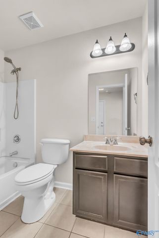 200 Laramie Circle NW, Madison, AL 35757