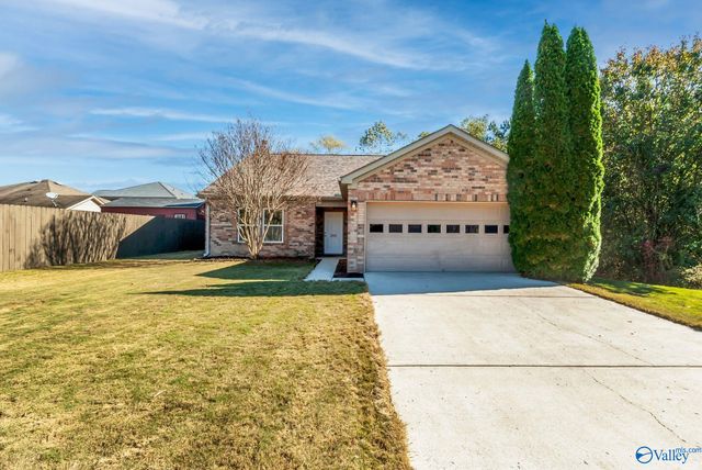 200 Laramie Circle NW, Madison, AL 35757