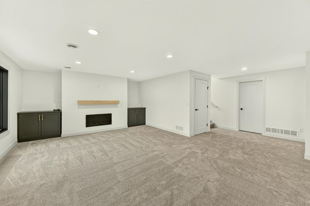 3153 Century Ridge Road NE, Rochester, MN 55906
