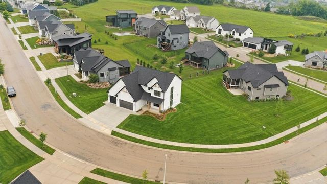 3153 Century Ridge Road NE, Rochester, MN 55906