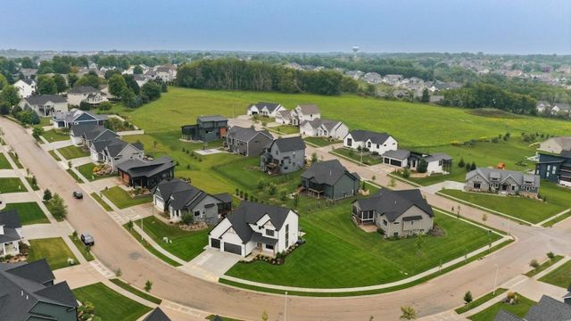 3153 Century Ridge Road NE, Rochester, MN 55906