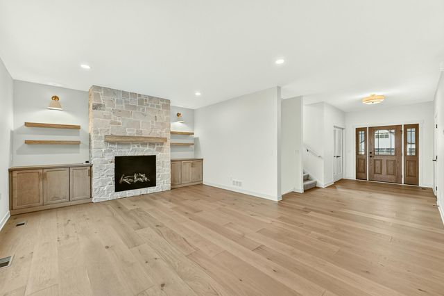 3153 Century Ridge Road NE, Rochester, MN 55906