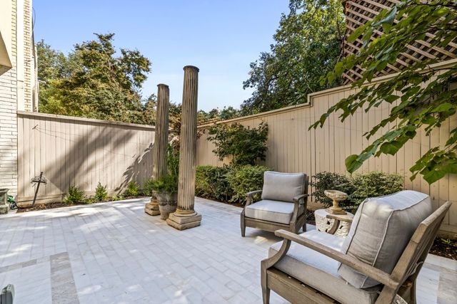 2808 Welborn Street 4, Dallas, TX 75219
