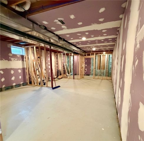 10 Lehigh Avenue, Manchester, NY 14504