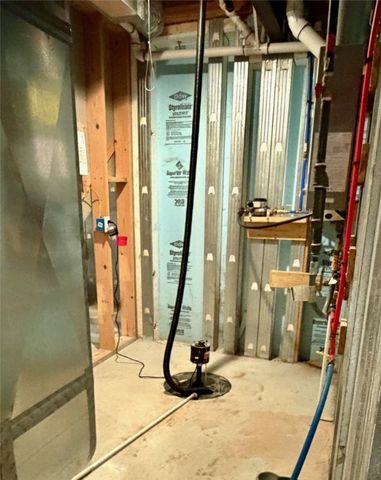 10 Lehigh Avenue, Manchester, NY 14504