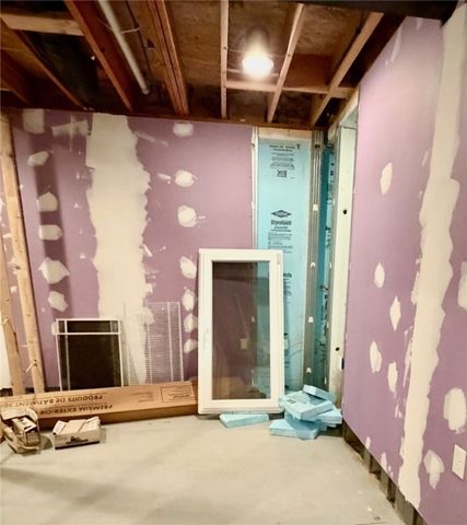 10 Lehigh Avenue, Manchester, NY 14504