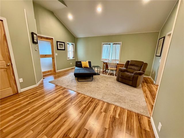 10 Lehigh Avenue, Manchester, NY 14504