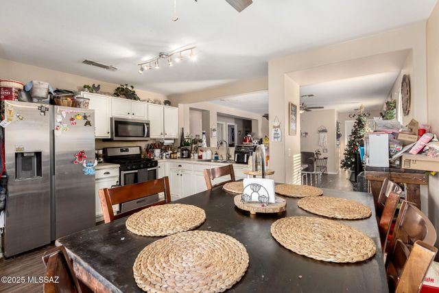 7374 S Messala Court, Tucson, AZ 85746