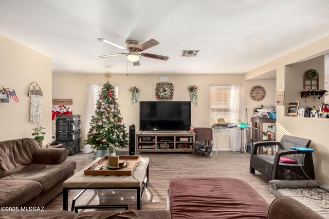 7374 S Messala Court, Tucson, AZ 85746