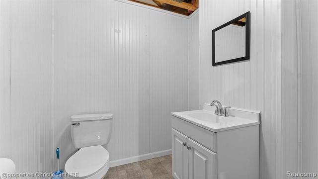 25106 Hamilton Court, South Lyon, IN 47178