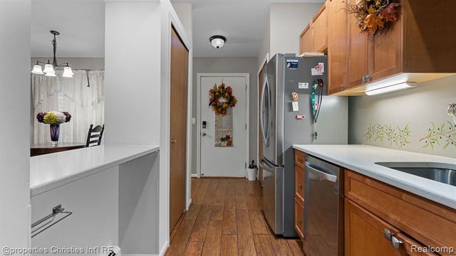 25106 Hamilton Court, South Lyon, IN 47178