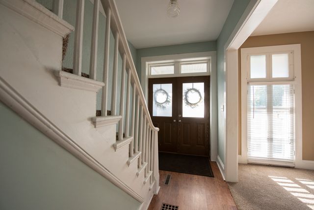 716 Locust Street, Sterling, IL 61081