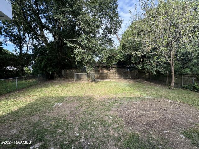 750 Saint Thomas Street, Lafayette, LA 70506