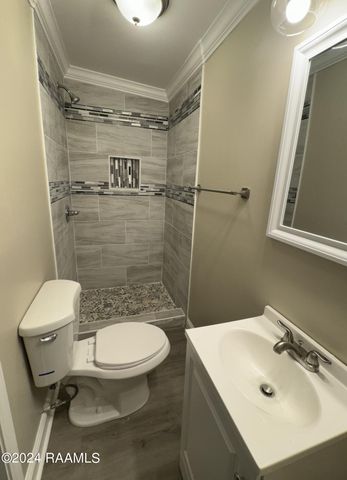 750 Saint Thomas Street, Lafayette, LA 70506