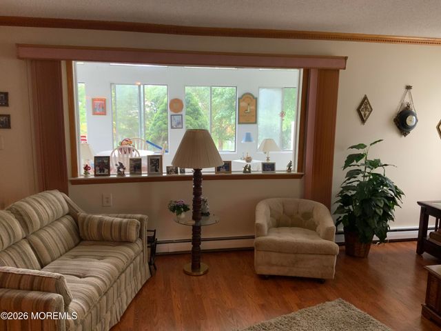 242 Harrington Drive N, Toms River, NJ 08757
