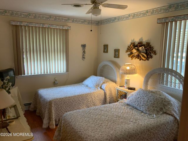 242 Harrington Drive N, Toms River, NJ 08757