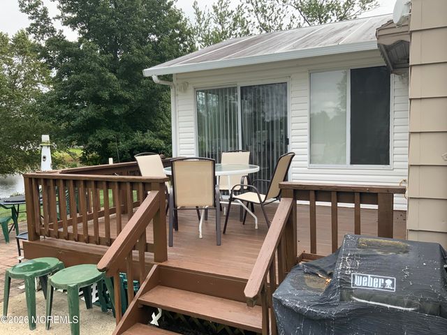 242 Harrington Drive N, Toms River, NJ 08757