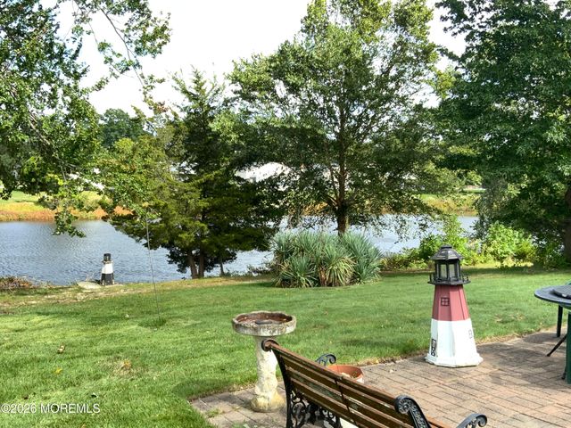 242 Harrington Drive N, Toms River, NJ 08757