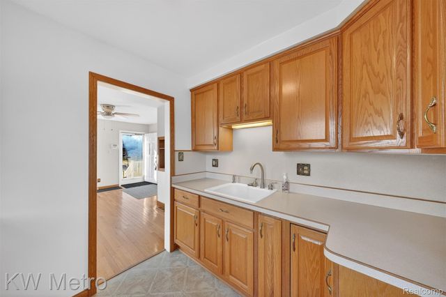 13236 Pullman Street, Southgate, MI 48195