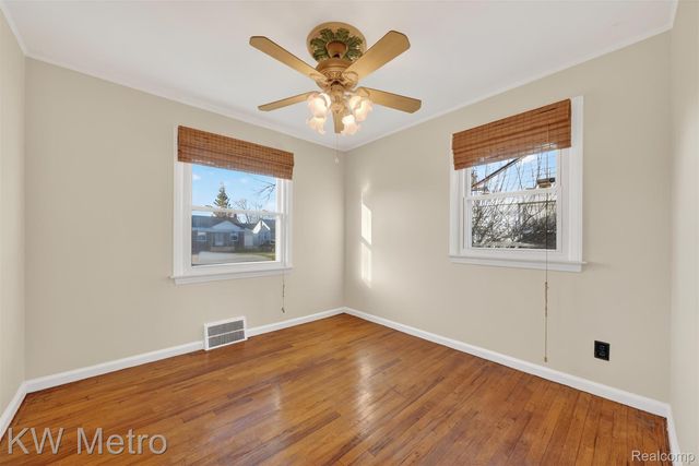 13236 Pullman Street, Southgate, MI 48195