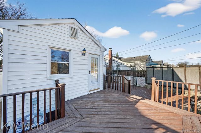 13236 Pullman Street, Southgate, MI 48195