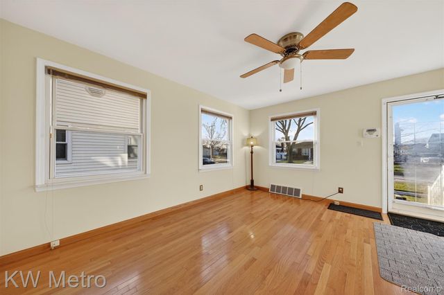 13236 Pullman Street, Southgate, MI 48195