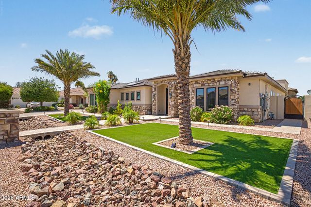 18032 W MONTEBELLO Avenue, Litchfield Park, AZ 85340