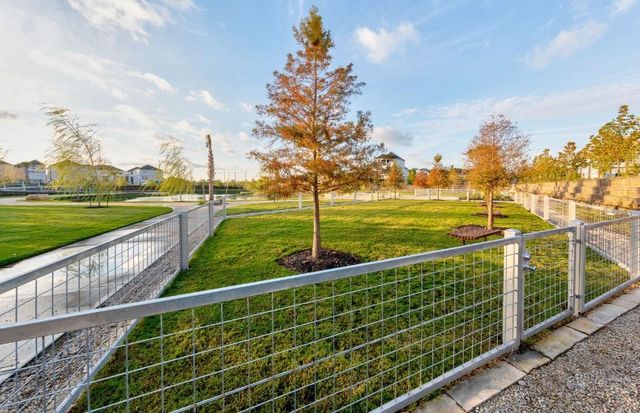 5929 Cottage Grove Lake Drive, Houston, TX 77007