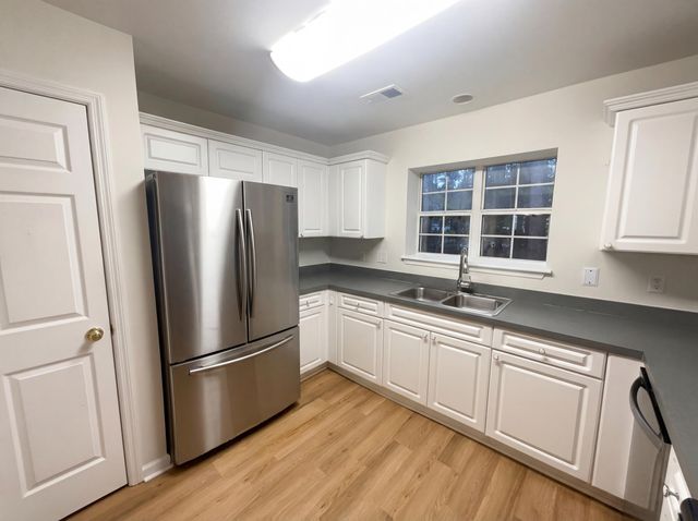 4860 Hearthside Drive, Summerville, SC 29485