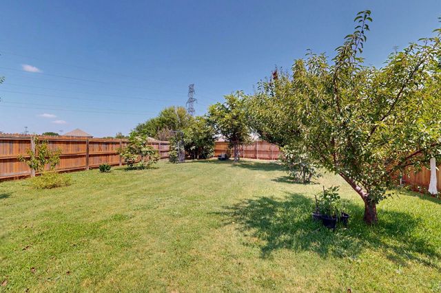 8627 Cedar Post Court, Dallas, TX 75227