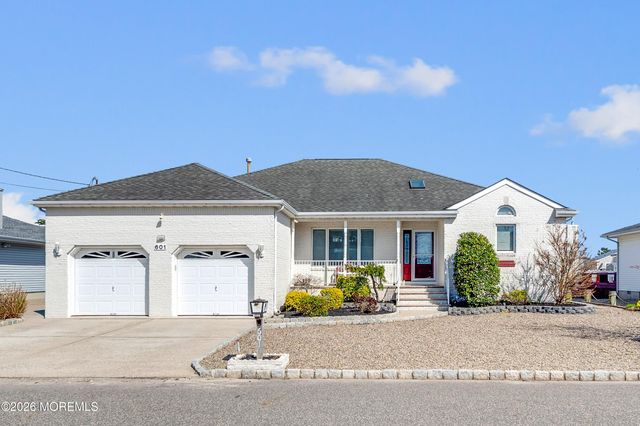 601 N End Avenue, Toms River, NJ 08753