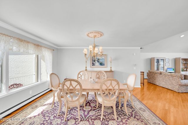601 N End Avenue, Toms River, NJ 08753