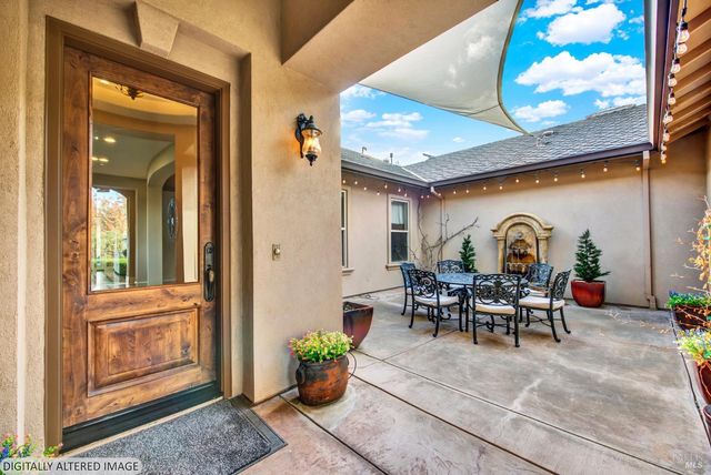 4157 Shelly Ln, Vacaville, CA 95688