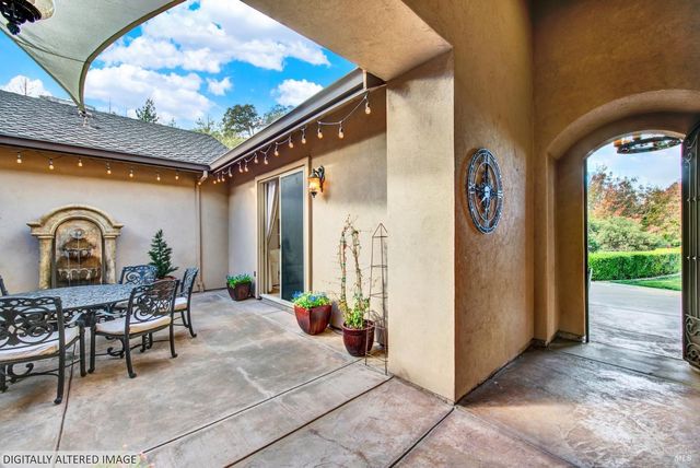 4157 Shelly Ln, Vacaville, CA 95688