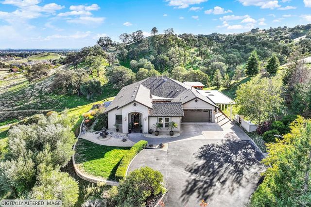 4157 Shelly Ln, Vacaville, CA 95688