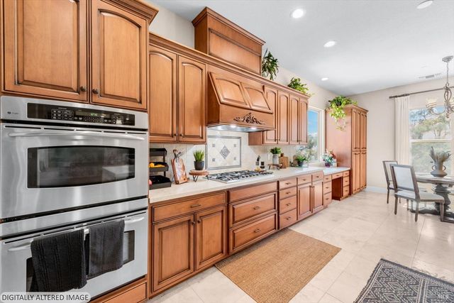 4157 Shelly Ln, Vacaville, CA 95688