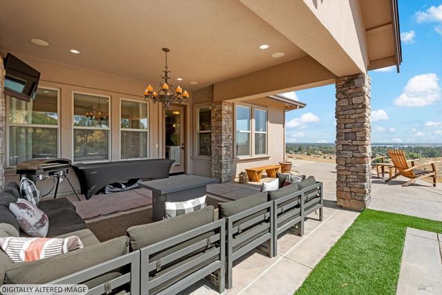 4157 Shelly Ln, Vacaville, CA 95688