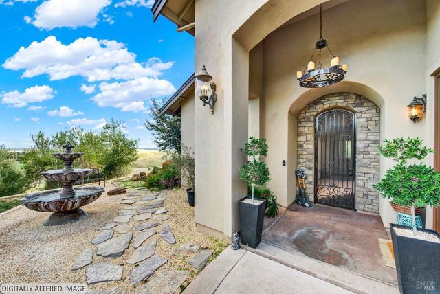 4157 Shelly Ln, Vacaville, CA 95688