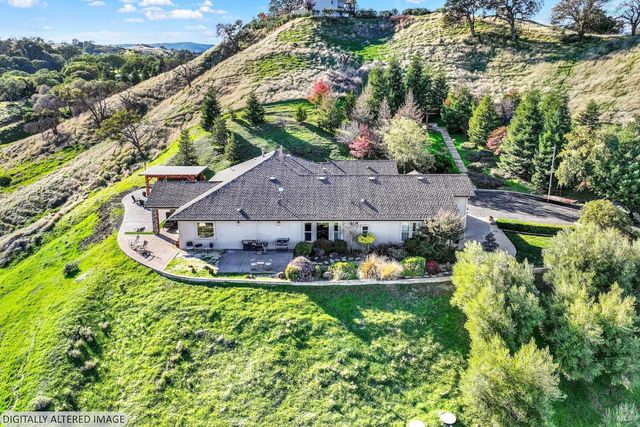 4157 Shelly Ln, Vacaville, CA 95688