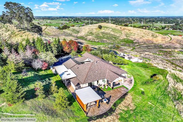 4157 Shelly Ln, Vacaville, CA 95688