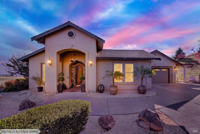 4157 Shelly Ln, Vacaville, CA 95688