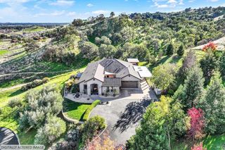 4157 Shelly Ln, Vacaville, CA 95688